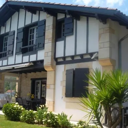 House Iratze Xumea 164 بيت للعطل